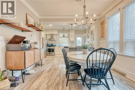 37 Cliff Avenue Hamilton ON L8V 2S1