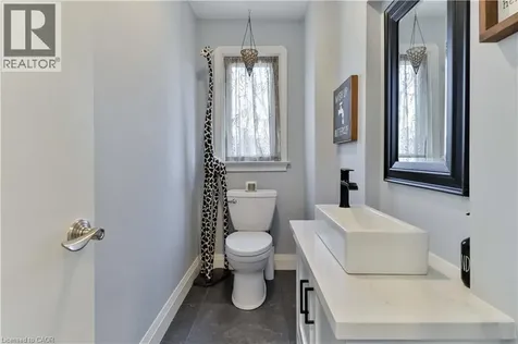 65 Craigmore Crescent North York ON M2N 2Y6
