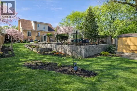 65 Craigmore Crescent North York ON M2N 2Y6