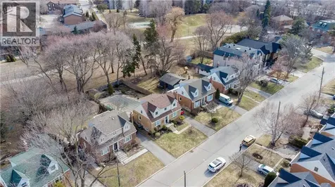 65 Craigmore Crescent North York ON M2N 2Y6