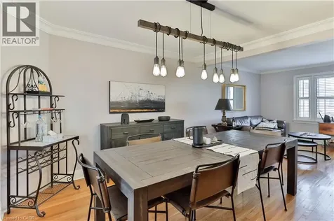 65 Craigmore Crescent North York ON M2N 2Y6