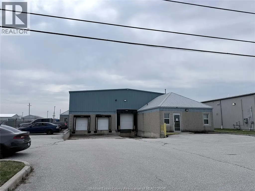 13235 Jamsyl Drive Tecumseh ON N9K 0B8