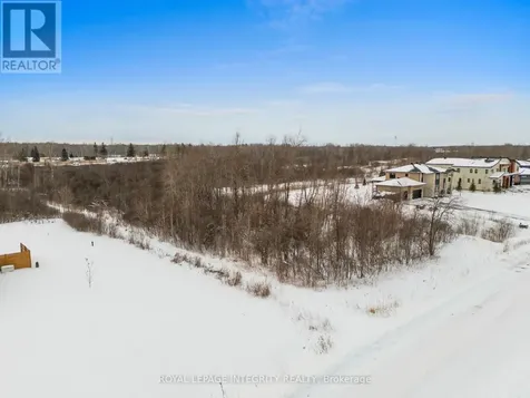 671 Ballycastle Crescent Ottawa ON K1X 0A3