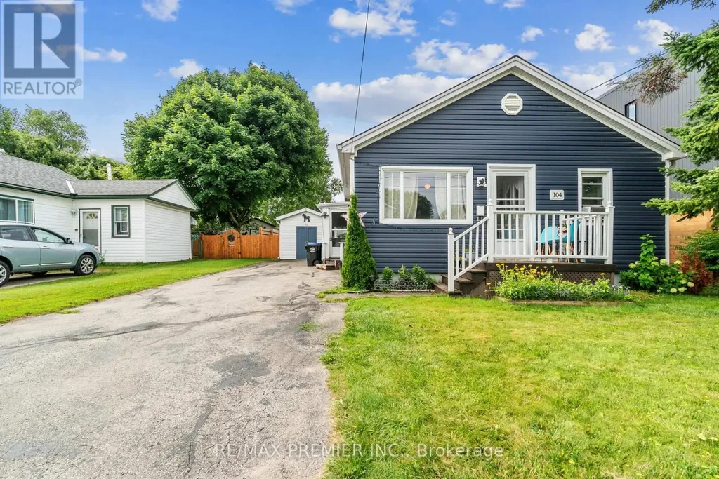 104 Rodney Street Collingwood ON L9Y 1E1