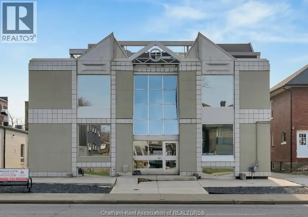 1585 Ouellette Avenue Windsor ON N8X 1K5
