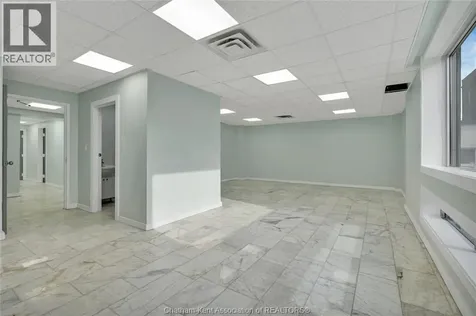 1585 Ouellette Avenue Windsor ON N8X 1K5