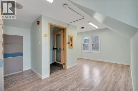 1585 Ouellette Avenue Windsor ON N8X 1K5