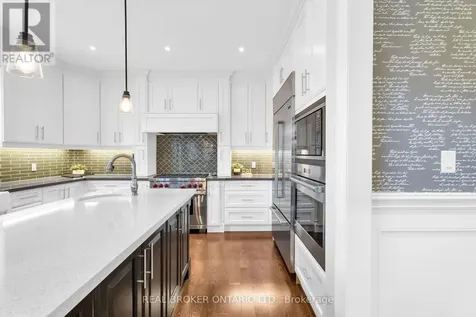 35 Ketchum Street Mono ON L9W 6T4