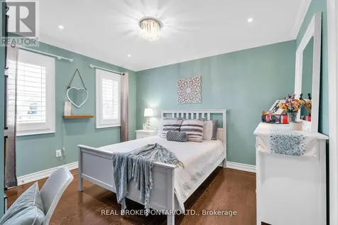 35 Ketchum Street Mono ON L9W 6T4