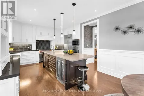 35 Ketchum Street Mono ON L9W 6T4