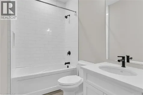 29 Weymouth Street Elmira ON N3B 0G3