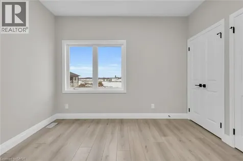 29 Weymouth Street Elmira ON N3B 0G3