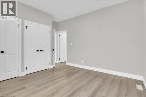 29 Weymouth Street Elmira ON N3B 0G3