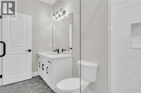 29 Weymouth Street Elmira ON N3B 0G3