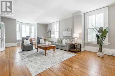 29 Tecumseth Street Orillia ON L3V 1X7