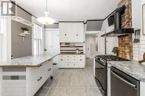 29 Tecumseth Street Orillia ON L3V 1X7