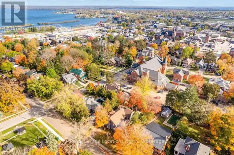 29 Tecumseth Street Orillia ON L3V 1X7