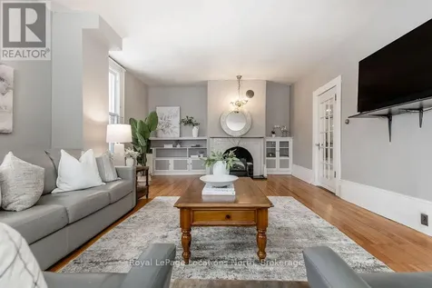 29 Tecumseth Street Orillia ON L3V 1X7
