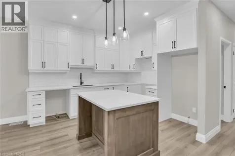 29 Weymouth Street Elmira ON N3B 0G3