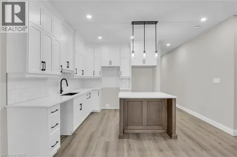 29 Weymouth Street Elmira ON N3B 0G3