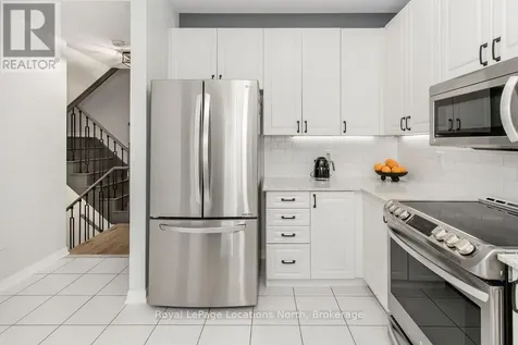 14 Berkshire Avenue Wasaga Beach ON L9Z 0G3