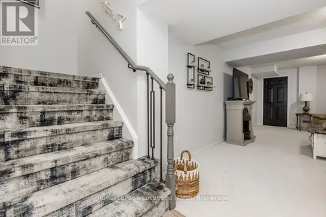 14 Berkshire Avenue Wasaga Beach ON L9Z 0G3