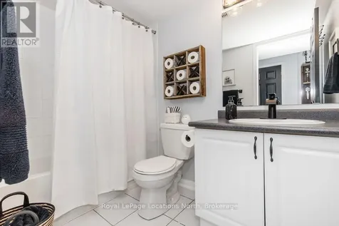 14 Berkshire Avenue Wasaga Beach ON L9Z 0G3