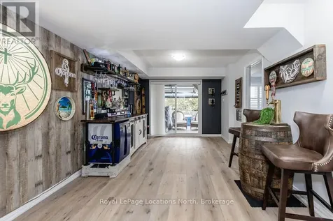 14 Berkshire Avenue Wasaga Beach ON L9Z 0G3