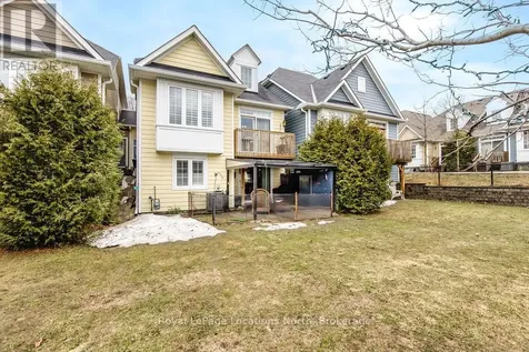 14 Berkshire Avenue Wasaga Beach ON L9Z 0G3