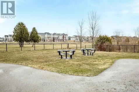 14 Berkshire Avenue Wasaga Beach ON L9Z 0G3