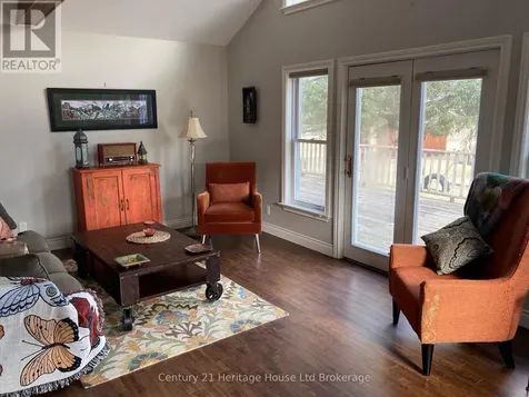 42 Potters Road North Tillsonburg ON N4G 2G8