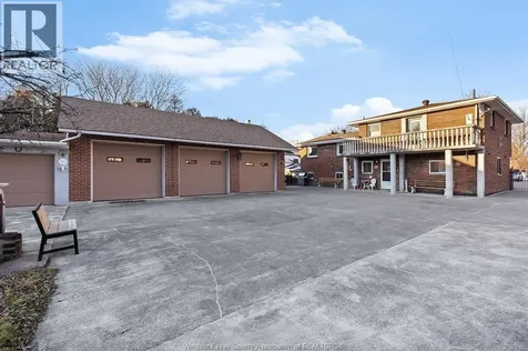 1116 Reaume Lasalle ON N9J 1C1