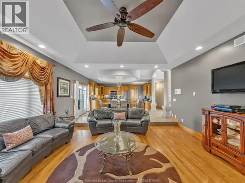 1841 Talbot Road West Kingsville ON N9Y 2E4