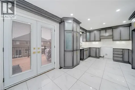 84 Andriana Crescent Markham ON L6B 0C8