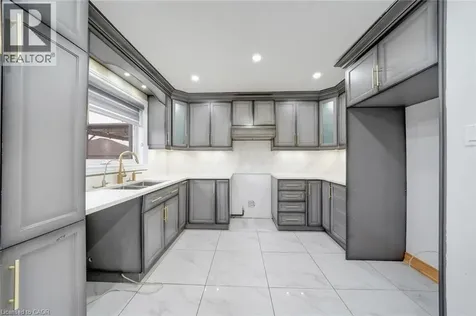 84 Andriana Crescent Markham ON L6B 0C8