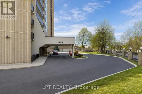 1380 Prince Of Wales Drive Ottawa ON K2C 3N5