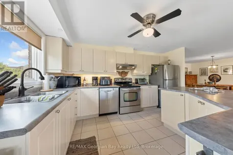 4 Beck Boulevard Penetanguishene ON L9M 2H3