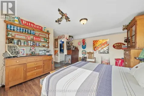 4 Beck Boulevard Penetanguishene ON L9M 2H3