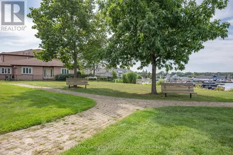 4 Beck Boulevard Penetanguishene ON L9M 2H3