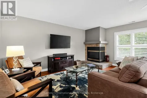 318 Mariners Way Collingwood ON L9Y 5C7