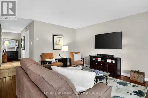 318 Mariners Way Collingwood ON L9Y 5C7