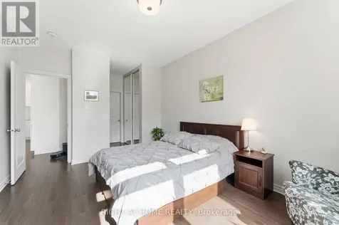 272 Maygrass Way Ottawa ON K2S 2K9