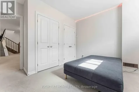 272 Maygrass Way Ottawa ON K2S 2K9