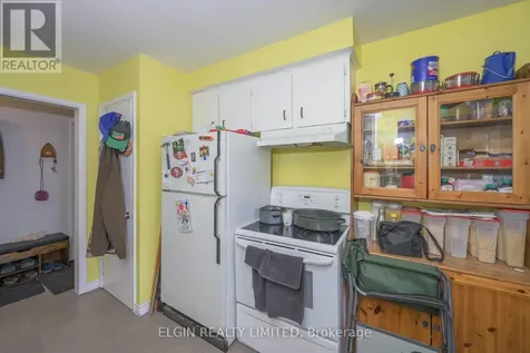 79 Joyce Street St. Thomas ON N5P 3M3