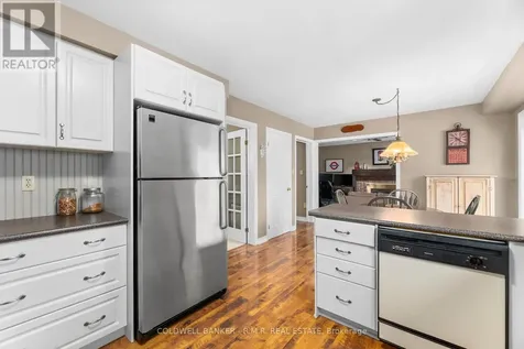 24 Testa Road Uxbridge ON L9P 1M2