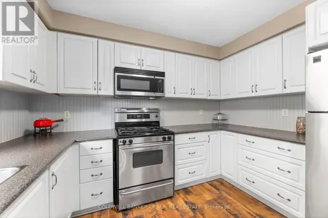 24 Testa Road Uxbridge ON L9P 1M2