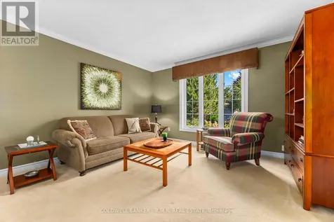24 Testa Road Uxbridge ON L9P 1M2
