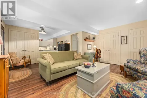 24 Testa Road Uxbridge ON L9P 1M2