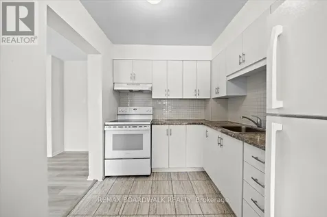2044 Arrowsmith Drive Ottawa ON K1J 7V8