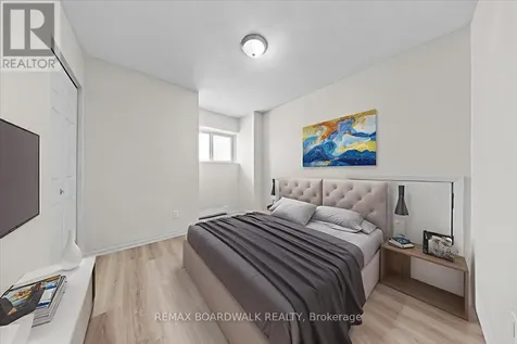 2044 Arrowsmith Drive Ottawa ON K1J 7V8